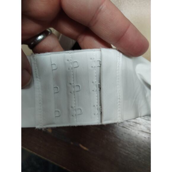 Maidenform 7543 NWT Size 36D White One Fab Fit Underwire Padded T-Shirt Bra - Picture 4 of 7